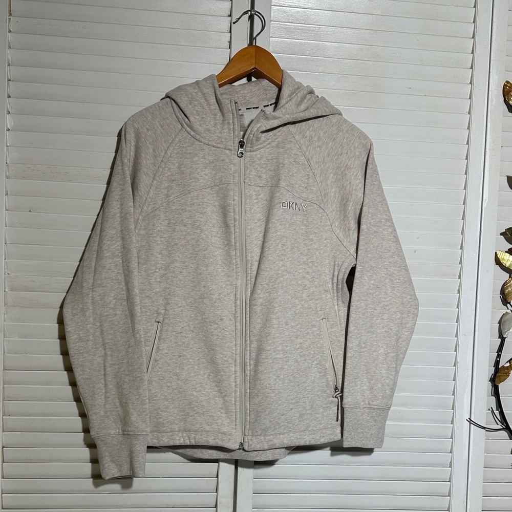 DKNY Sport Cream Apparel
